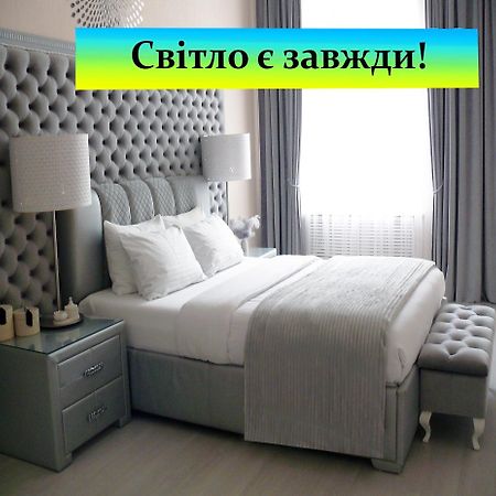 Apartment Luxury Centre Located Kyiv Exterior photo